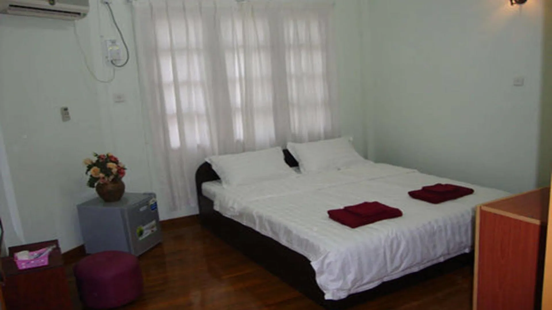 Majesty Hotel Yangon 0*,  Myanmar